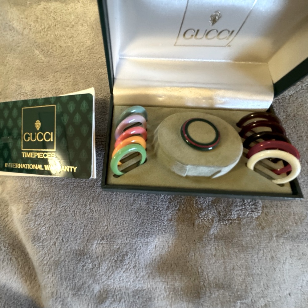 Gucci Women's Colorful Ring Collection